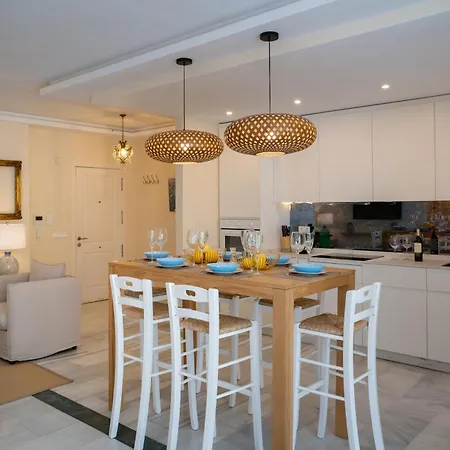 Apartment Limones De Genova ,150 M Playa Elviria Marbella