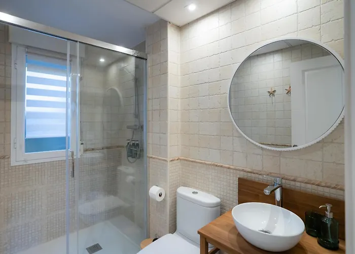 Limones De Genova ,150 M Playa Elviria Daire Marbella